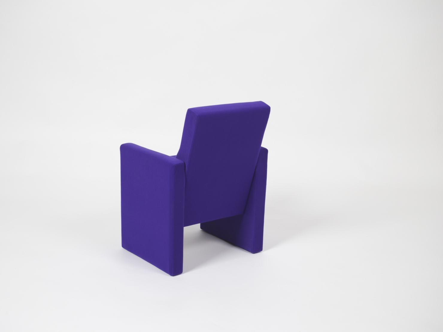 Groeifauteuil in mat synthetisch fluweel
